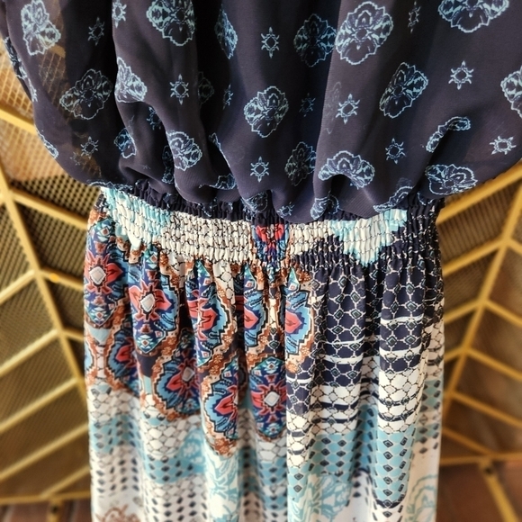 Enfocu Boho Colorful Maxi Spaghetti Dress. SIZE 6 - Picture 5 of 13